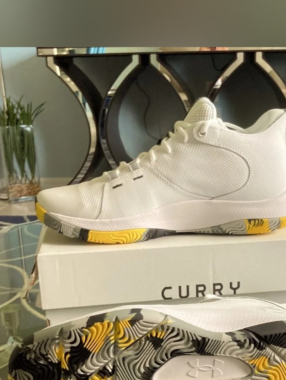 Under Armour Men's Curry 3Z5 Basketball Sneakers Size 12 White Yellow Gray Shoes